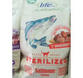 Life cat sterilised salmone kg 7,5